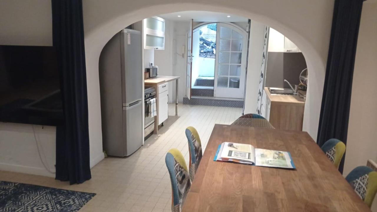 Charming And Modern Cave In The Heart Of The Port Apartment Nice Exterior photo